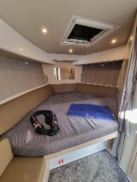 AQUADOR BOATS 400 HT - Küçük Resim