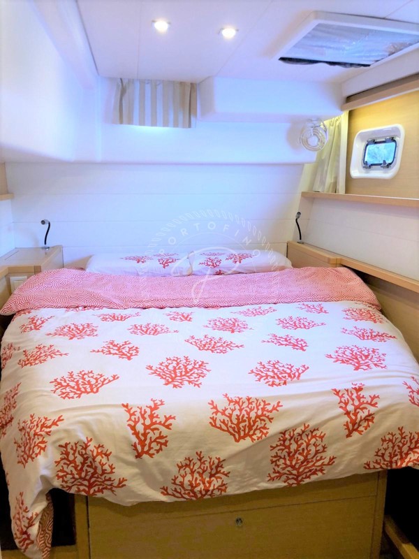2011 LAGOON 450