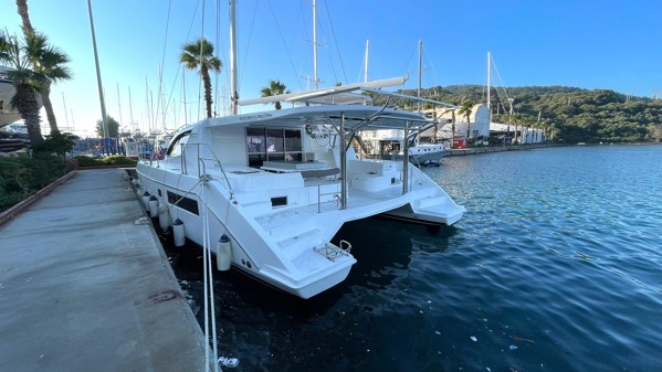 2013 LEOPARD 48