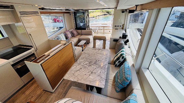 2017 NUMARINE 62 FLY