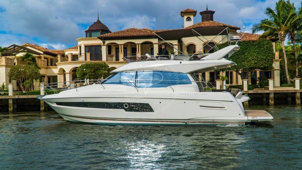 2021 PRESTIGE 460 FLY