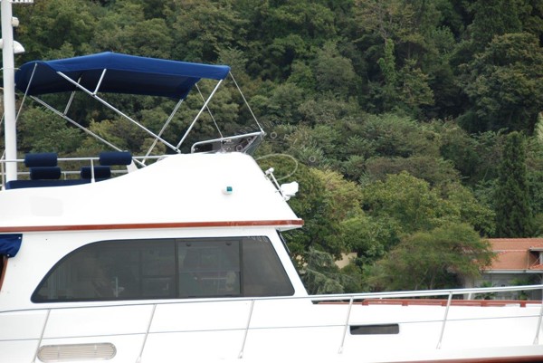 2009 LARUS 42 FLY