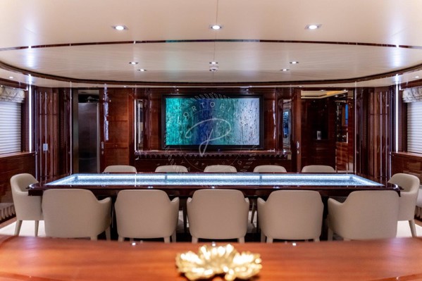 2007/2015 GOLDEN YACHTS CUSTOM 52M