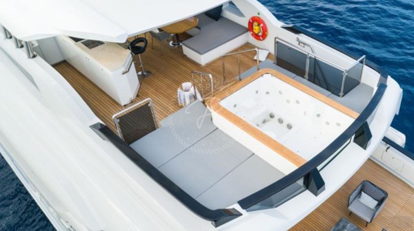2019 AVA YACHTS 110