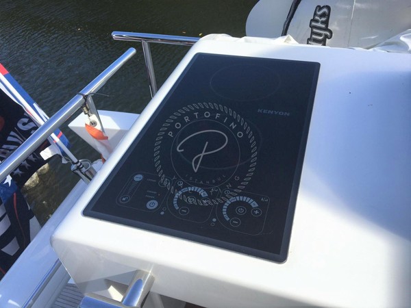 2016 AZIMUT 66 FLY