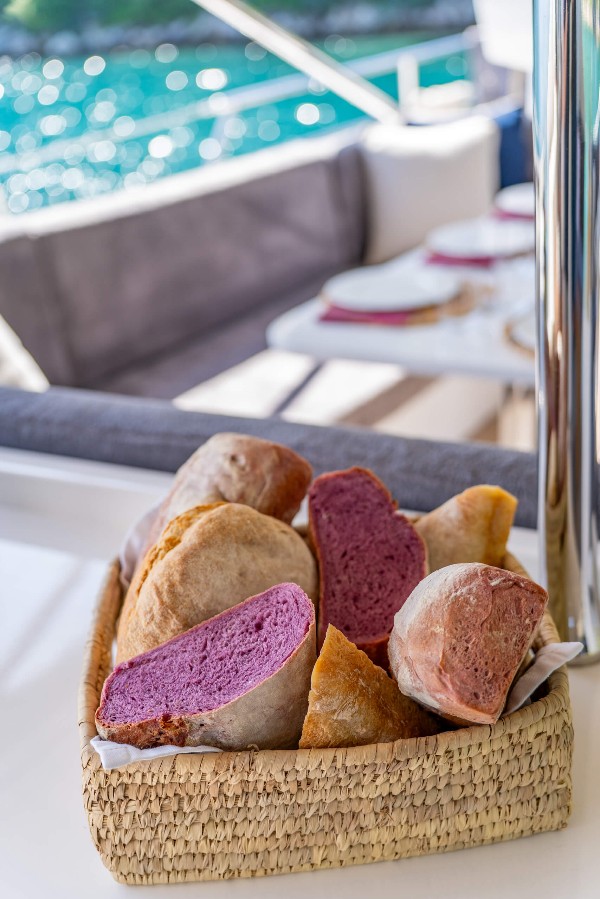 2010/2020 MOTOR SAILER 44 M 