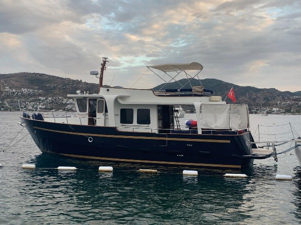 2007 CUSTOM TRAWLER 14.80M