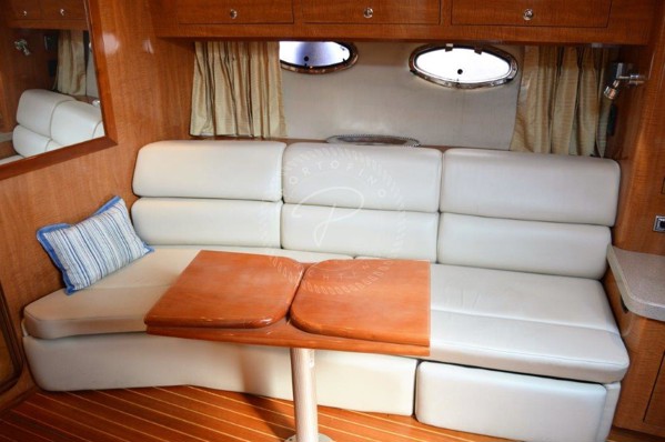 2004 REGAL 3560