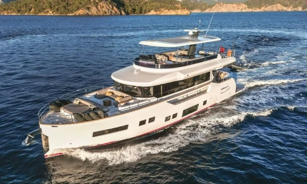 2023 SIRENA 68 MOTOR YACHT 20 M