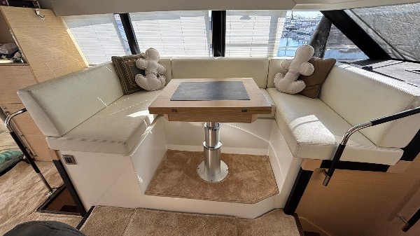 2015 PRESTIGE 420 FLY