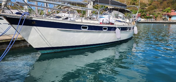 1985 HALLBERG-RASSY 38