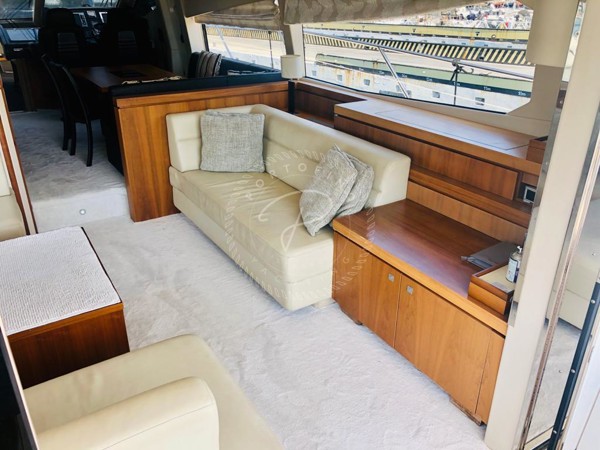 2011 SUNSEEKER MANHATTAN 63
