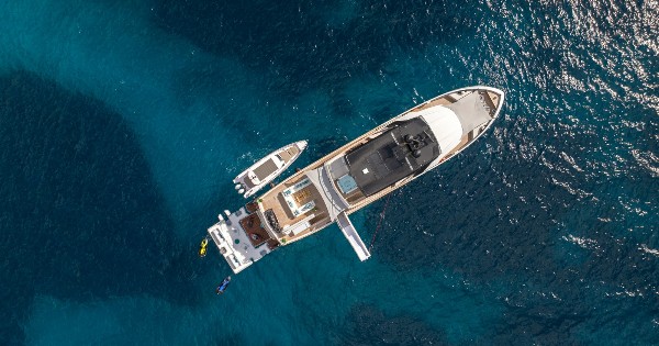 2024 MOTOR YACHT 37 M