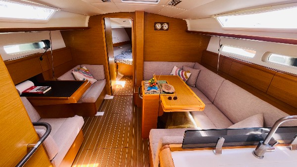 2013 JEANNEAU SUN ODYSSEY 409