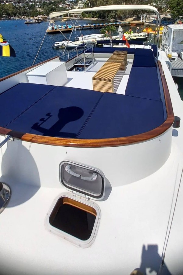 2007 CUSTOM TRAWLER 14.80M