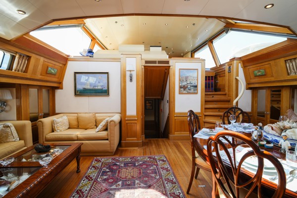2001/2022 ROYAL DENSHIP 110 SLOOP 