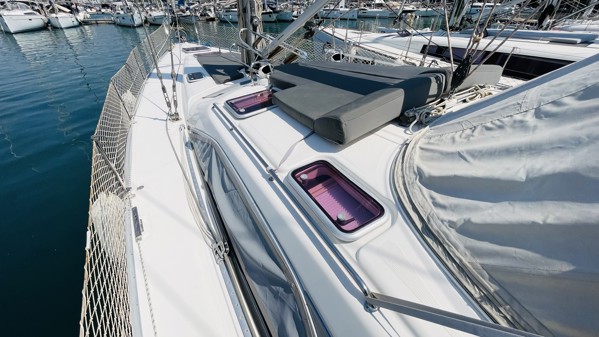 2008 BAVARIA VISION 50