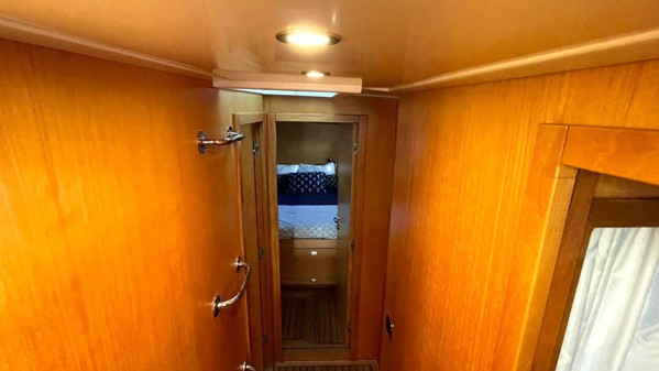 2009 TAKA YACHTS LOBSTER 18M