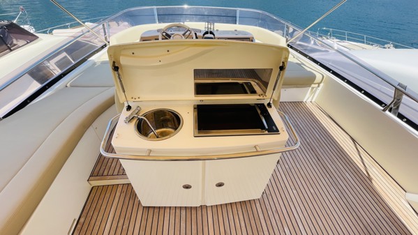 2011 PRESTIGE 60 FLY