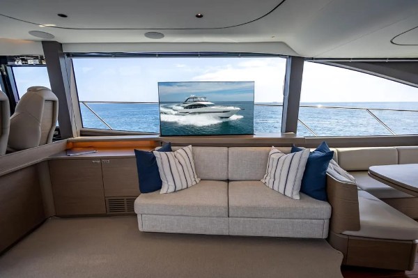 2023 PRINCESS F65