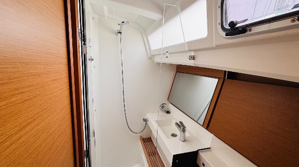 2023 JEANNEAU SUN ODYSSEY 440