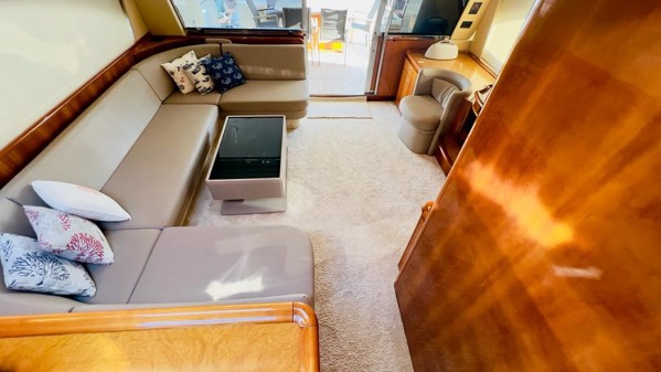 2002 FERRETTI 680 