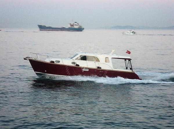 2013 CUSTOM LOBSTER 11M