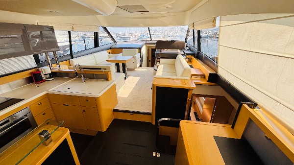 2013 PRESTIGE 500 FLY