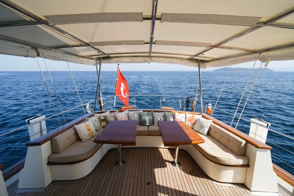 2001/2022 ROYAL DENSHIP 110 SLOOP 