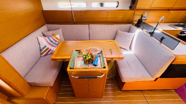 2013 JEANNEAU SUN ODYSSEY 409