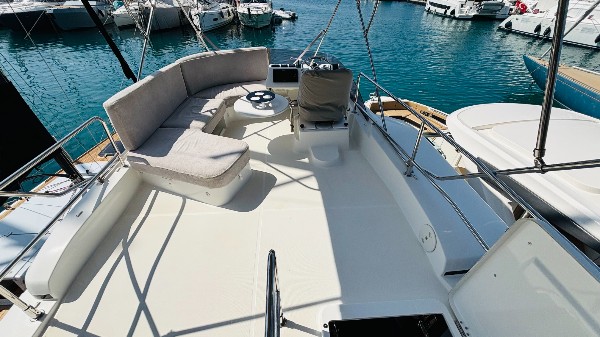 2018 BENETEAU SWIFT TRAWLER 30