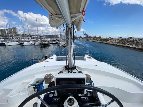 2013 LAGOON 52