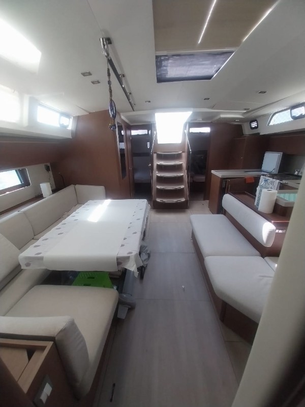 2021 BENETEAU OCEANIS 51.1