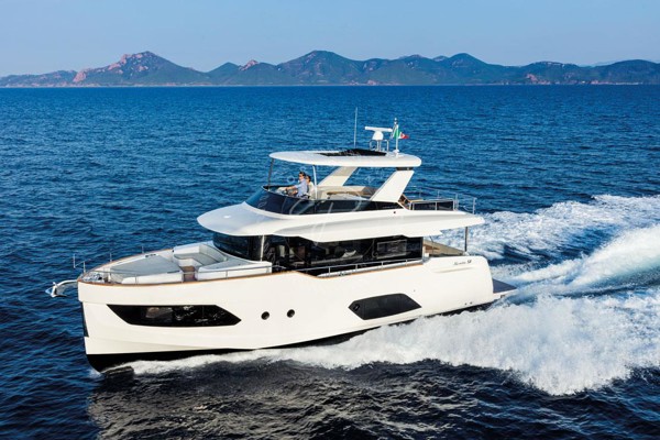 2018 ABSOLUTE NAVETTA 58