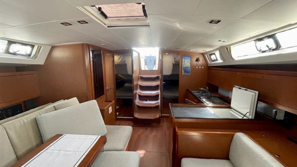 2016 BENETEAU OCEANIS 45
