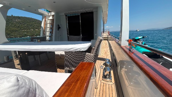 2014 CUSTOM TRAWLER STEEL 21M