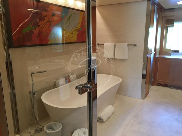 2010 SANLORENZO 37M