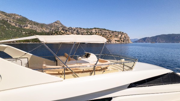 1999/2010 FERRETTI YACHTS 72