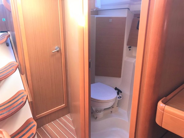 2010 JEANNEAU SUN ODYSSEY 36 I 