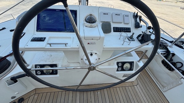 2015 LAGOON 560 S2