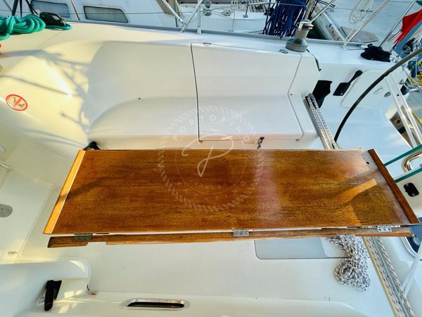 2011 DEHLER VARIANTA 44