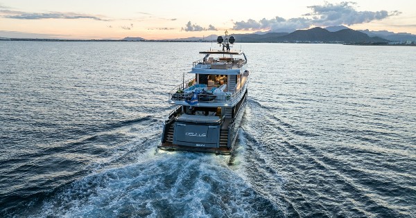 2024 MOTOR YACHT 37 M