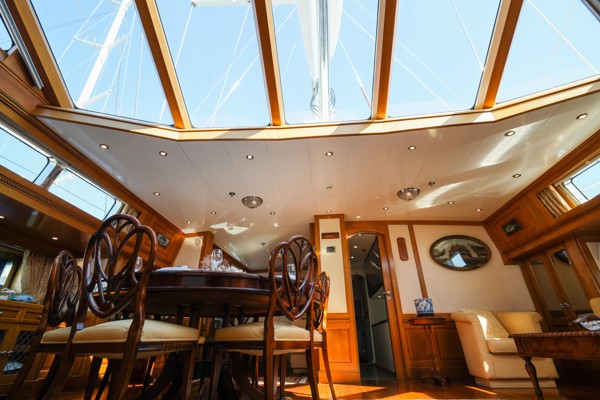 2001/2022 ROYAL DENSHIP 110 SLOOP 