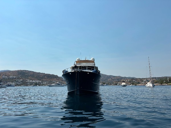 2011 BENETEAU SWIFT TRAWLER 52