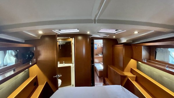2016 BENETEAU OCEANIS 45