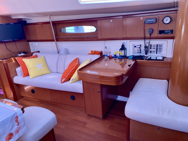 2009 BENETEAU OCEANIS 50