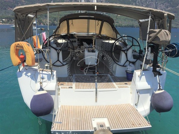 2015 JEANNEAU SUN ODSSEY 469