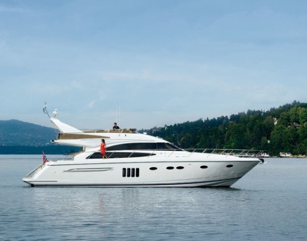 2009 PRINCESS 62