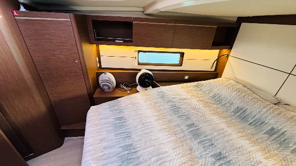 2022 BENETEAU OCEANIS 46.1