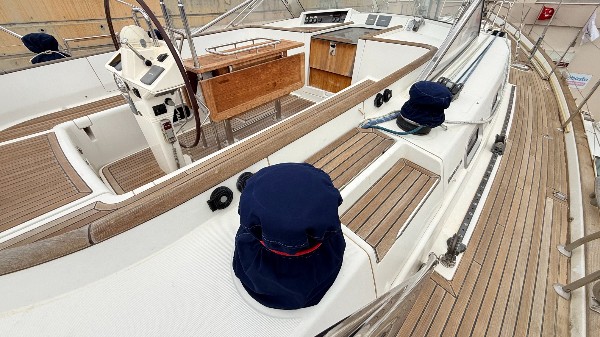 2009 BENETEAU 57